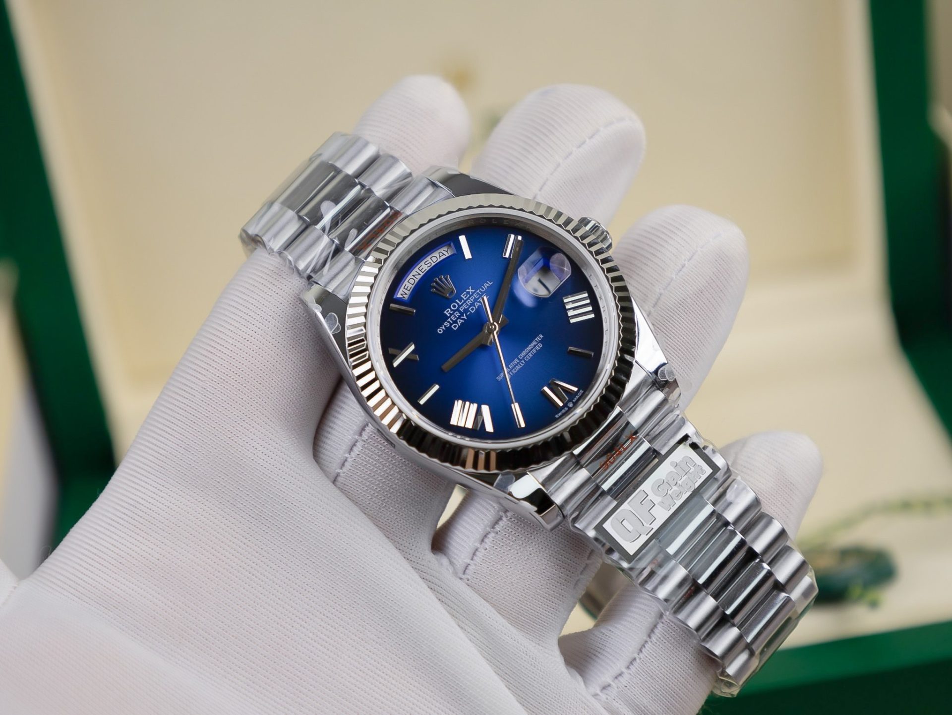 Superclone Rolex Day-Date Blue Ombré Dial 228239-0076 40 mm - Image 9