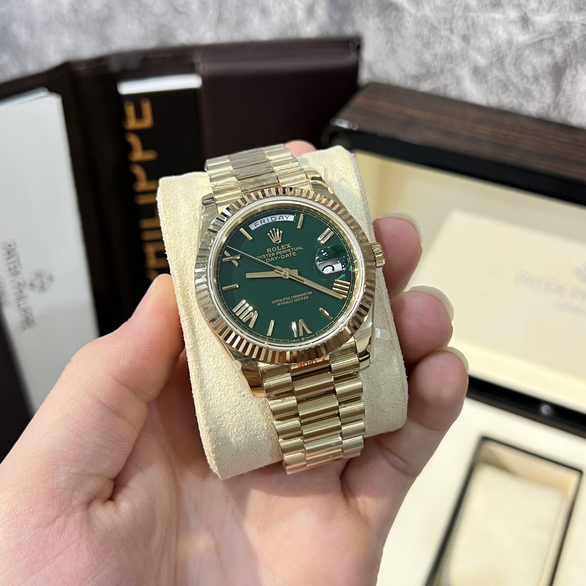 Superclone Rolex Day-Date Green Dial 228238-0061 40 mm - Image 2