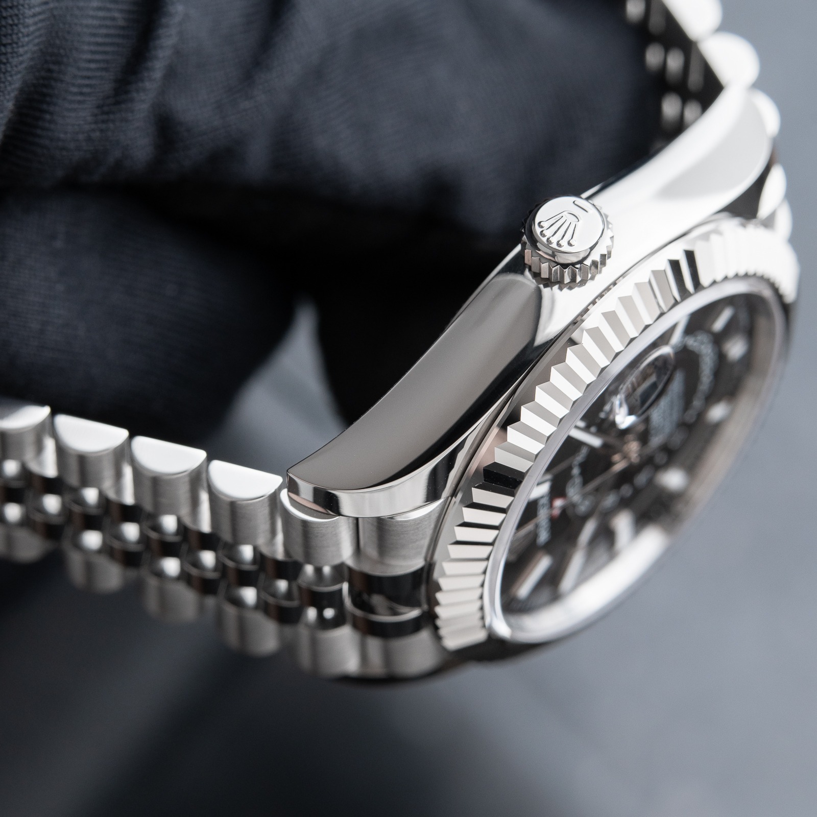 Superclone Rolex Sky-Dweller Bright black Dial 336934 Jubilee - Image 8