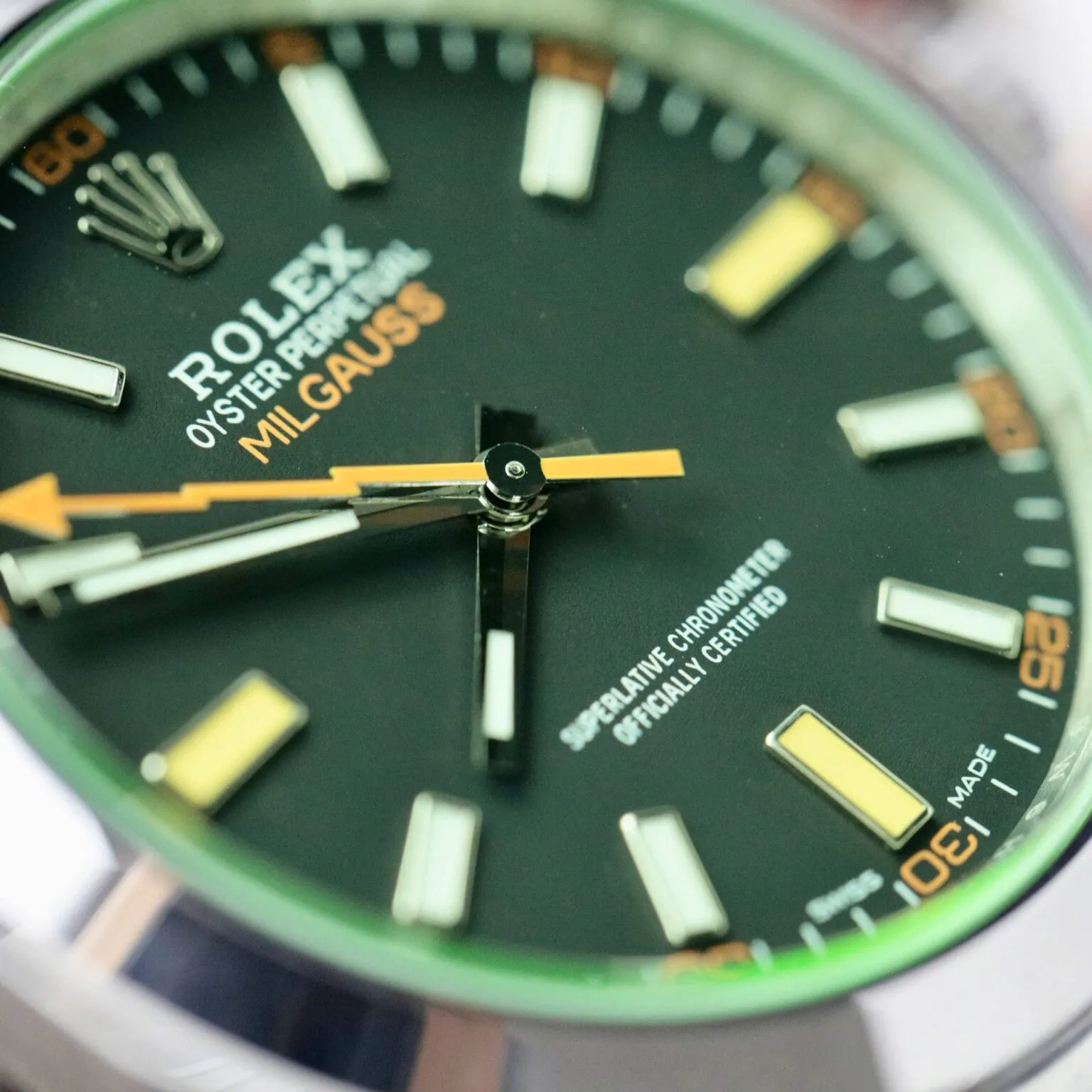 Rolex Milgauss Black Dial 116400GV - Image 6