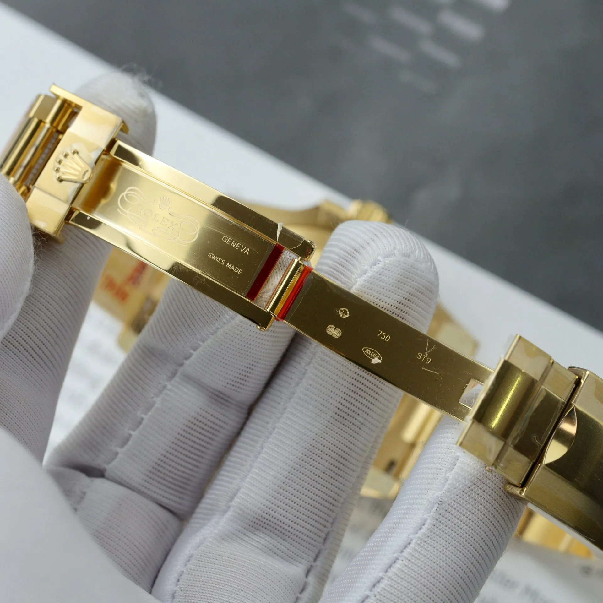 Rolex Submariner Blue Dial 126618LB - Image 7