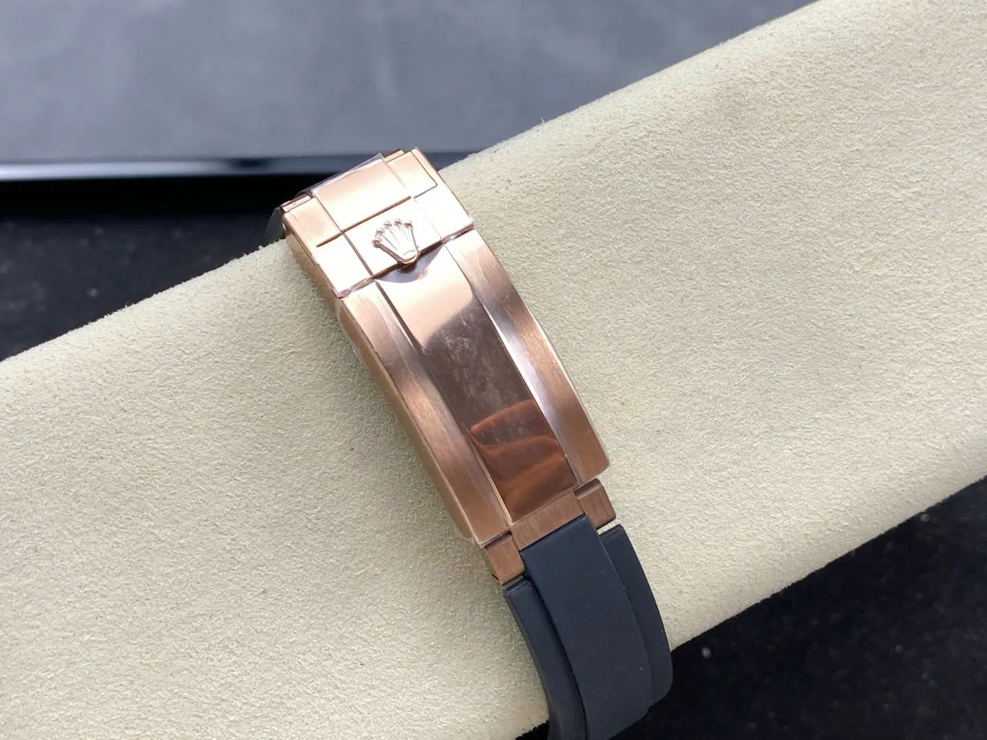 Superclone Rolex Daytona 126515LN Bright Chocolate Dial - Image 8