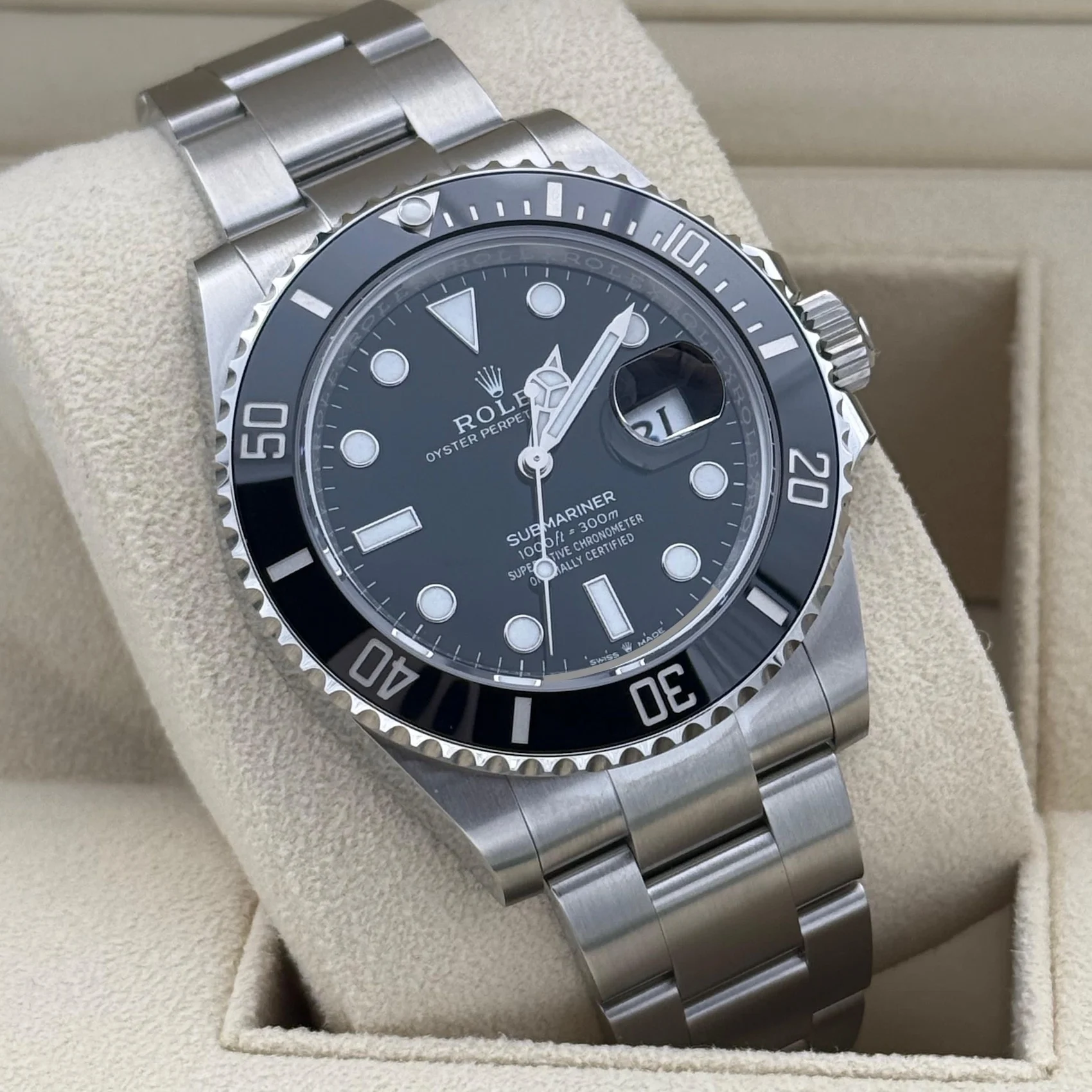 Superclone Rolex Submariner Black Dial 126610LN - Image 4